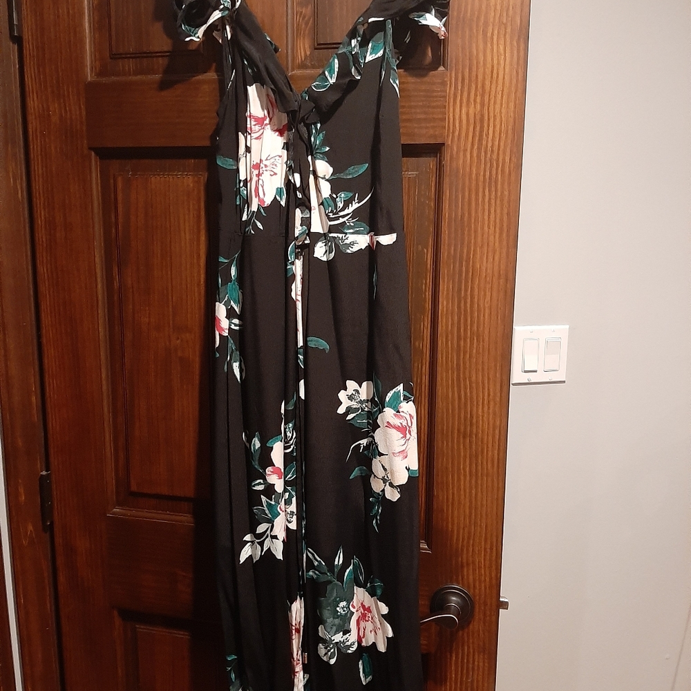 Dynamite Long wrap dress